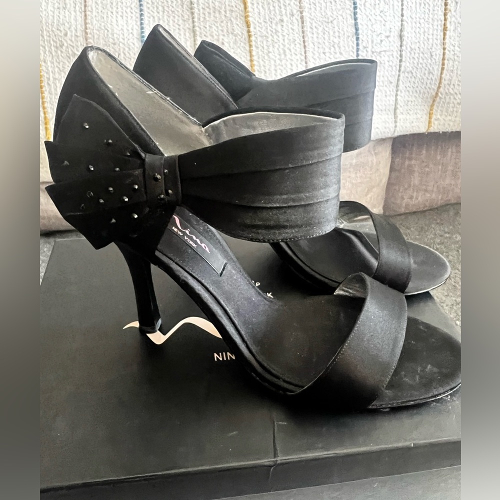 NINA Clova -LS( Black Luster)- 10M